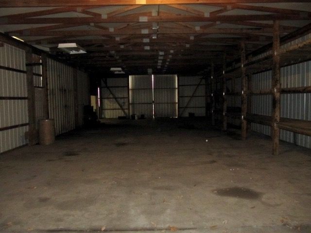110 W Oak St, Benld, IL 62009